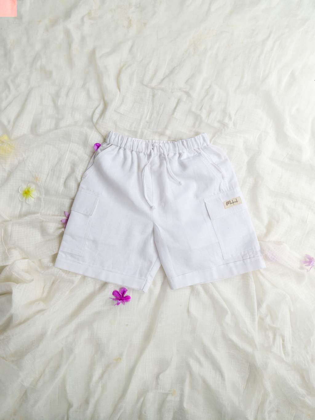 White Spring Linen Shirt with Cargo Shorts